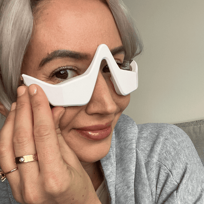 ZELUMINA™ – Repair Glasses for Dark Circles.